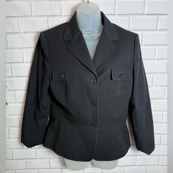 Tahari Arthur S. Levine Women's black Blazer - Size 12 - Picture 1 of 10